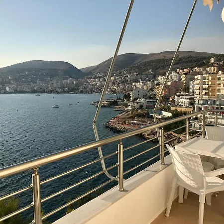 Seaside View Apartament Saranda